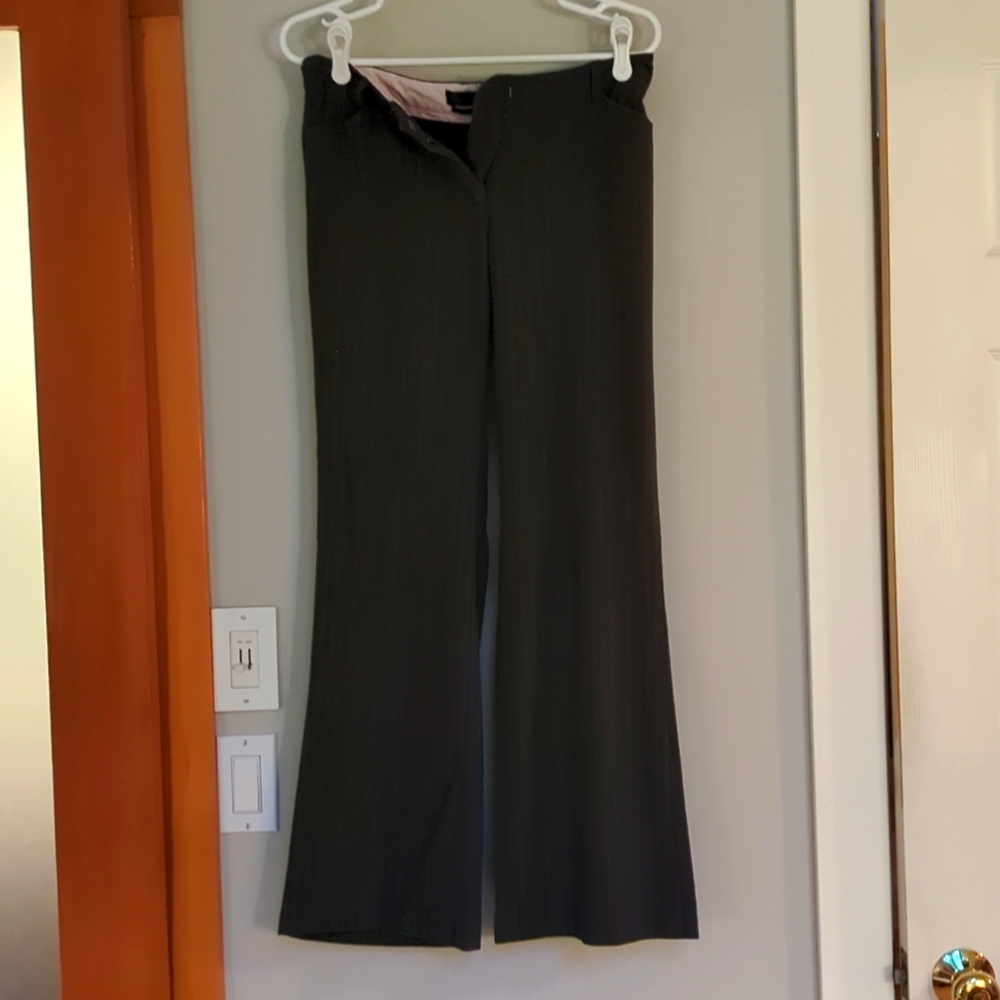 Size 5 gray with pink pink striped slacks by Star City